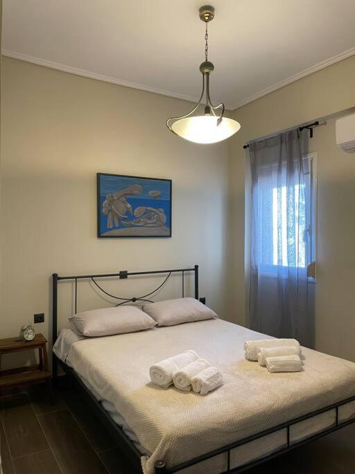 City Apartment Corinth Exterior photo